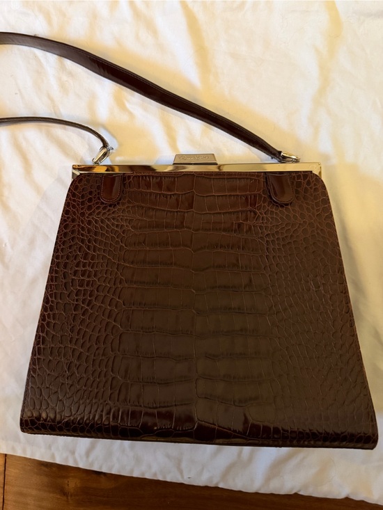 Greta Garbo Handbags - Greta Garbo Vintage Brown Croc-Embossed Leather Transitional Shoulder Bag